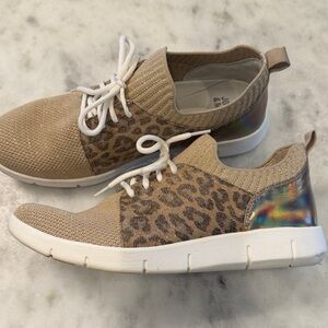 Johnston & Murphy Tamara Leopard Print Women's Sneakers